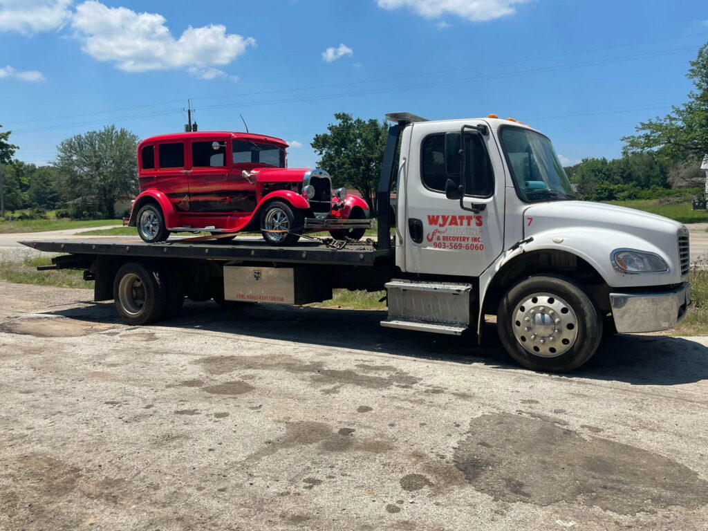 doc wyatts towing light towing 209487759 4306425196068501 6912749143696088862 n
