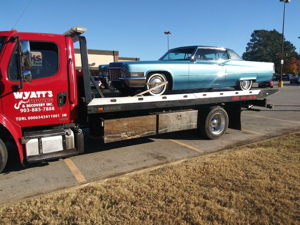 doc wyatts towing light towing IMG 1610