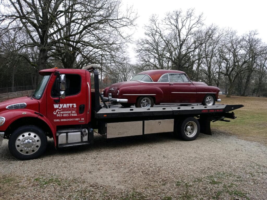 Towing Company East Caney